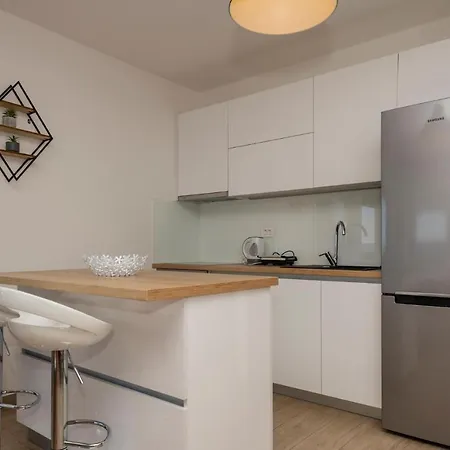 Cozy In With Kitchen Baška Voda